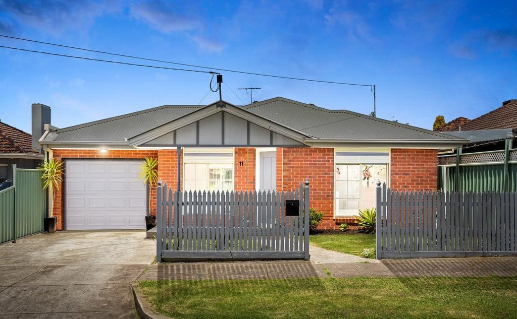 11 Bond St, Hadfield, VIC 3046
