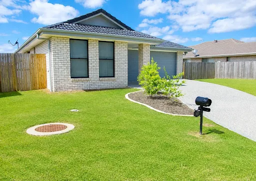 16 Vivian Hancock Dr, North Booval, QLD 4304