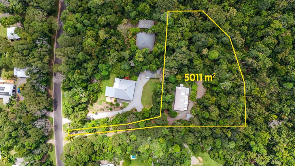 8 Coconut Gr, Kuranda, QLD 4881