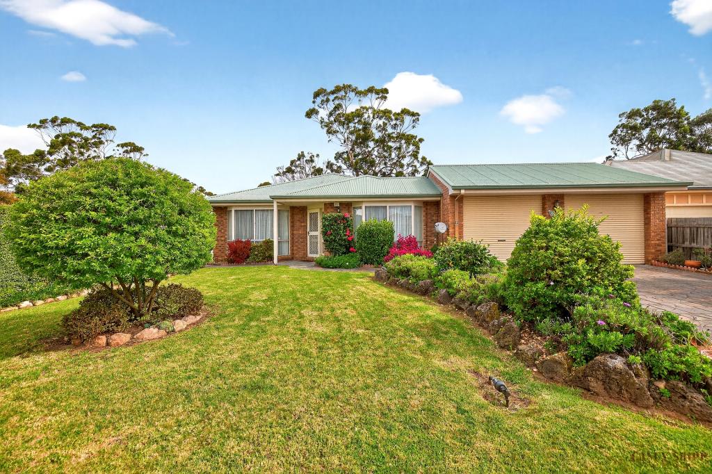15 ALFRED PL, EASTWOOD, VIC 3875