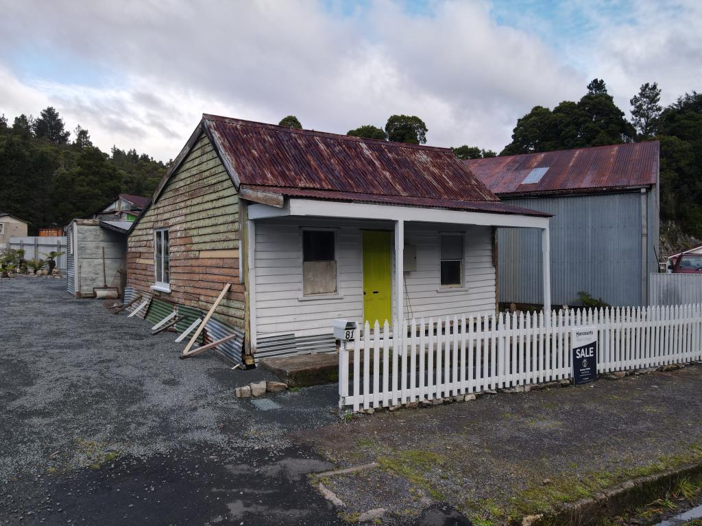 81 Esplanade, Queenstown, TAS 7467