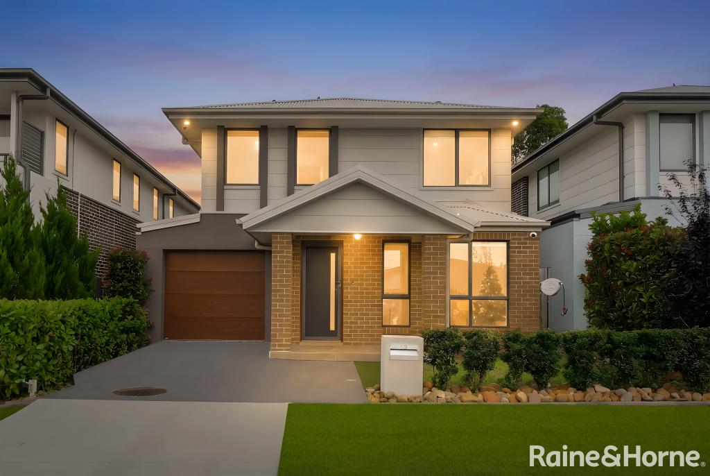 12 Ashbrook Dr, Catherine Field, NSW 2557