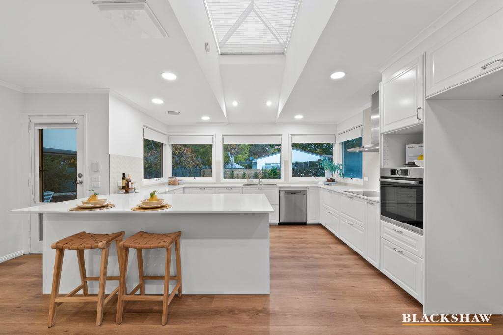 8 Ewart St, Yarralumla, ACT 2600