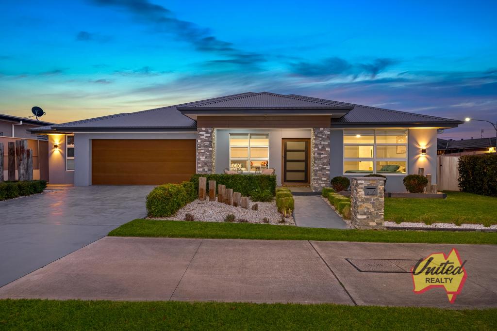 44 BURRELL RD, SPRING FARM, NSW 2570