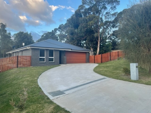 2 Bonnie Vale Dr, Howden, TAS 7054
