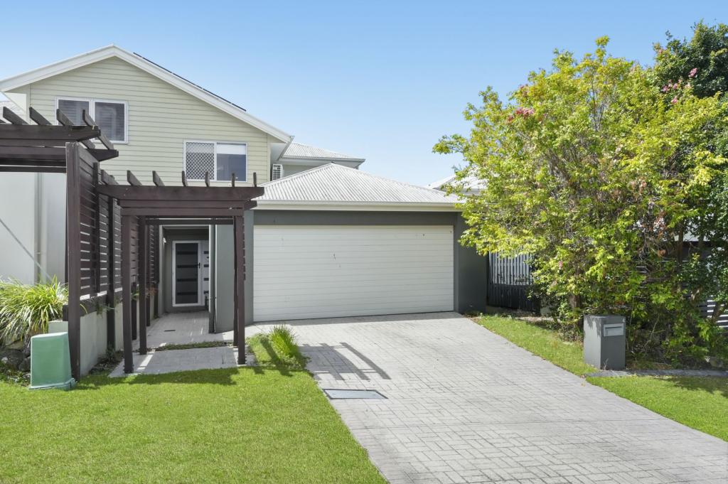 4/18 Carina Peak Dr, Varsity Lakes, QLD 4227