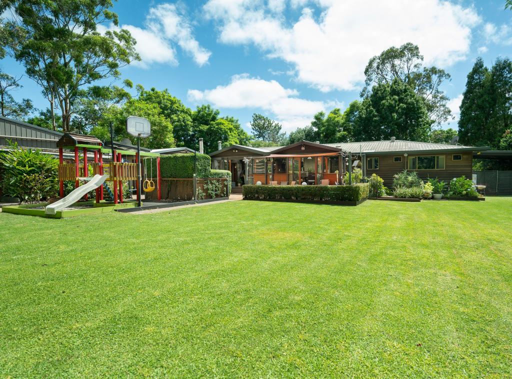 7 Rainbow Rd, Highfields, QLD 4352