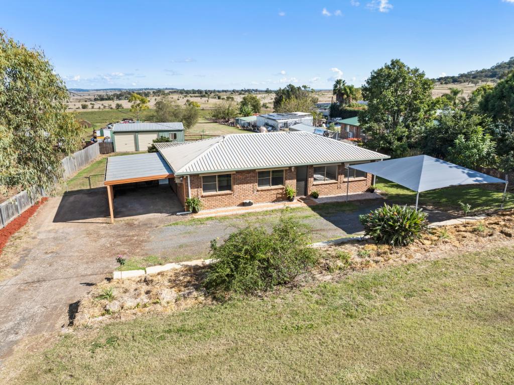 7 Goombungee Rd, Kingsthorpe, QLD 4400