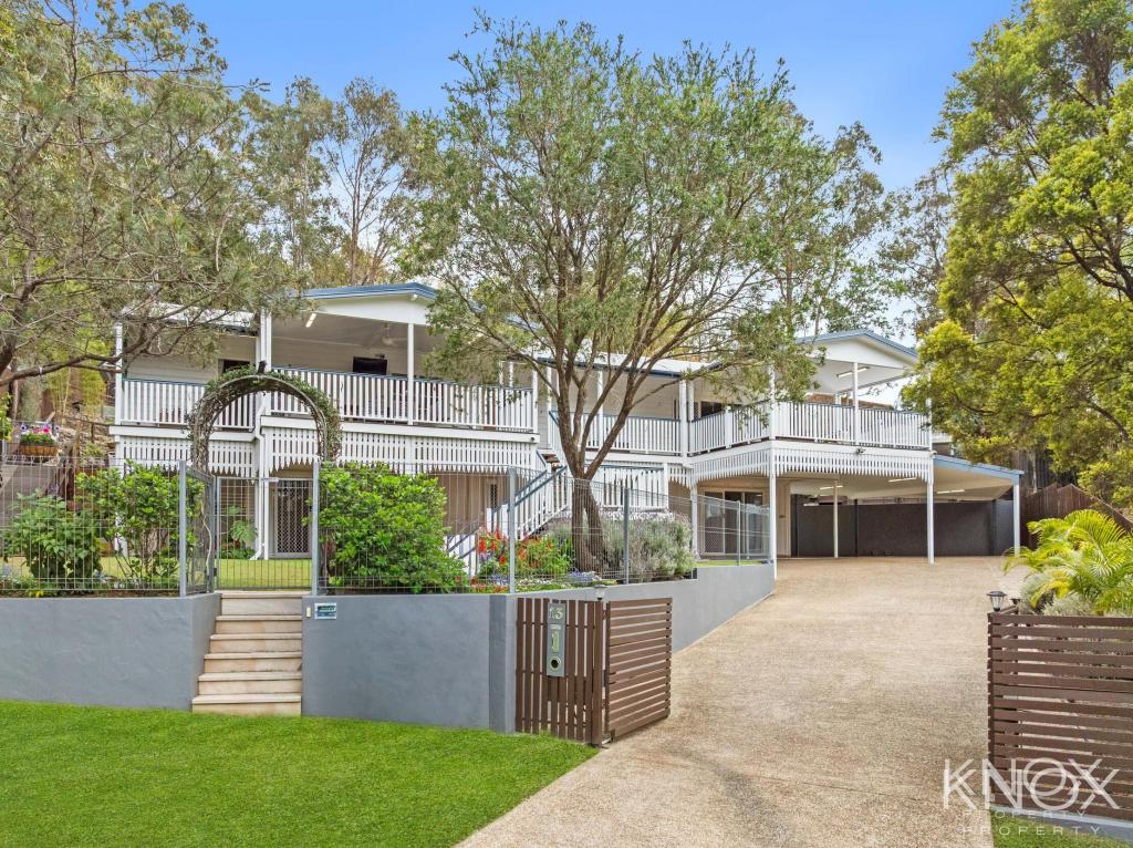 13 Rae Ct, Mount Warren Park, QLD 4207