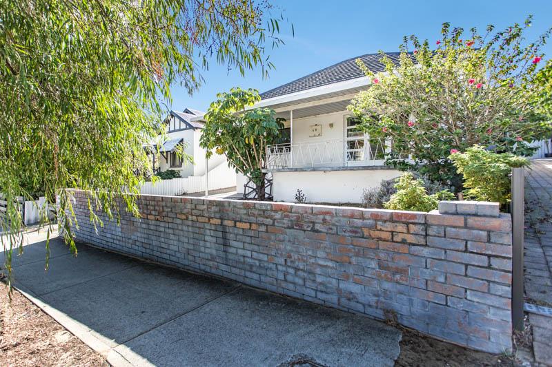 68 Hubert St, East Victoria Park, WA 6101