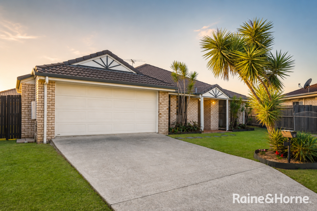 12 DEWHURST CRES, RACEVIEW, QLD 4305