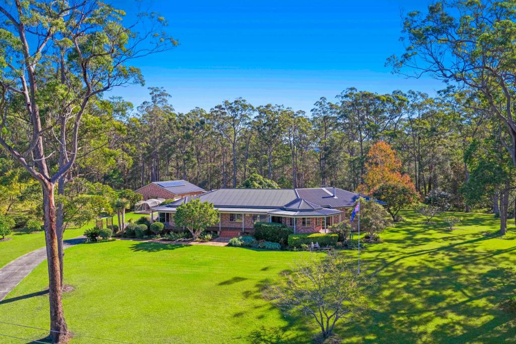 14 Glen Haven Dr, Kew, NSW 2439