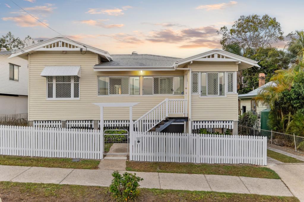 21 Elizabeth St, Woodend, QLD 4305