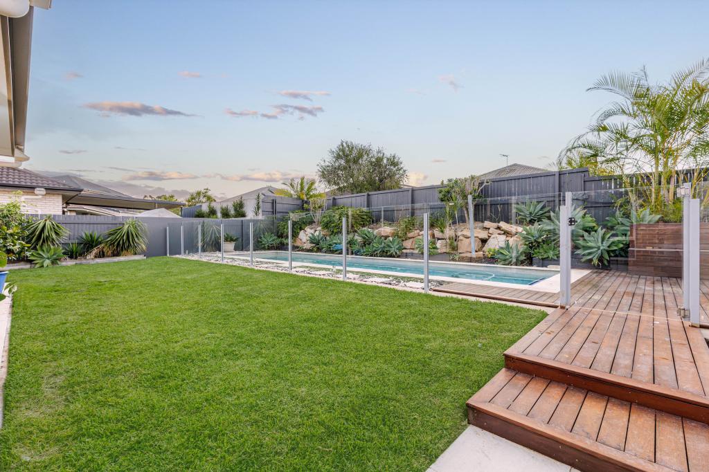 22 Astley Pde, North Lakes, QLD 4509