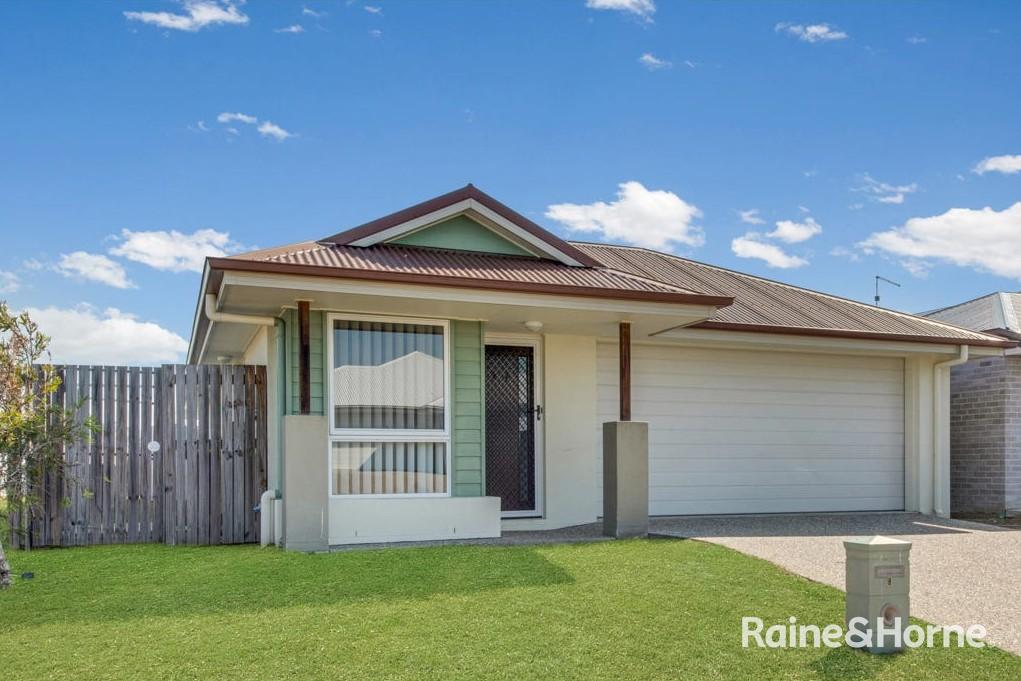 8 OYSTERCATCHER RD, KIRKWOOD, QLD 4680