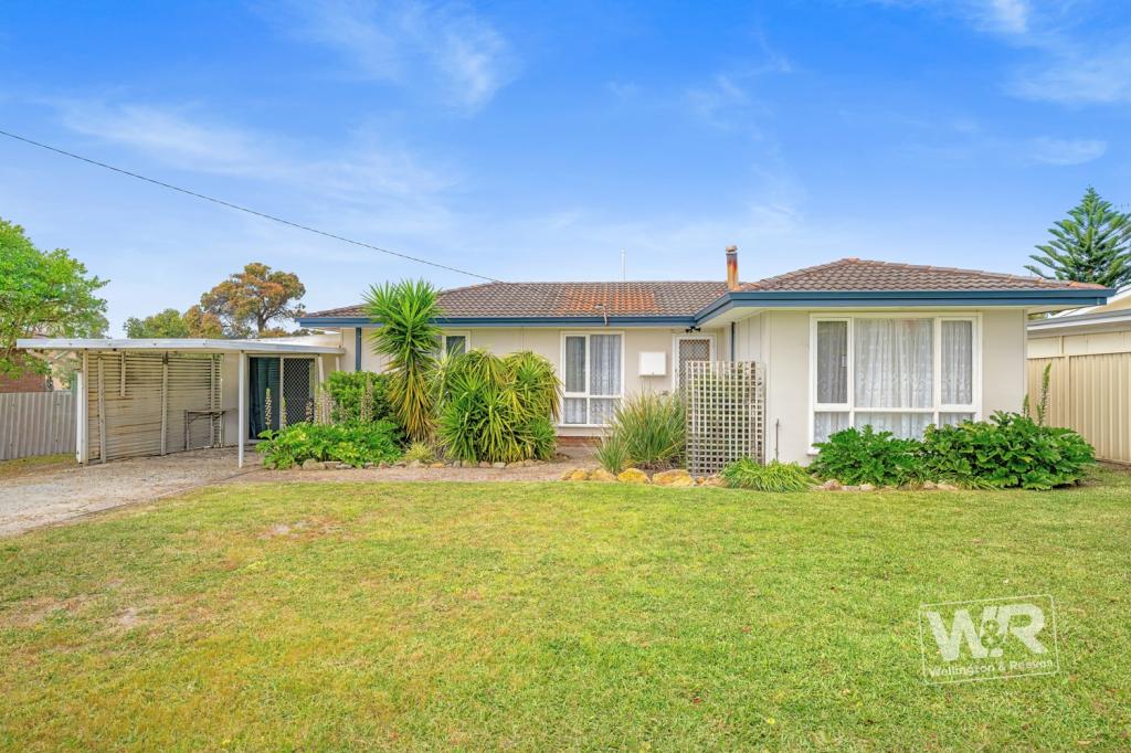 16 WHIDBY ST, ORANA, WA 6330