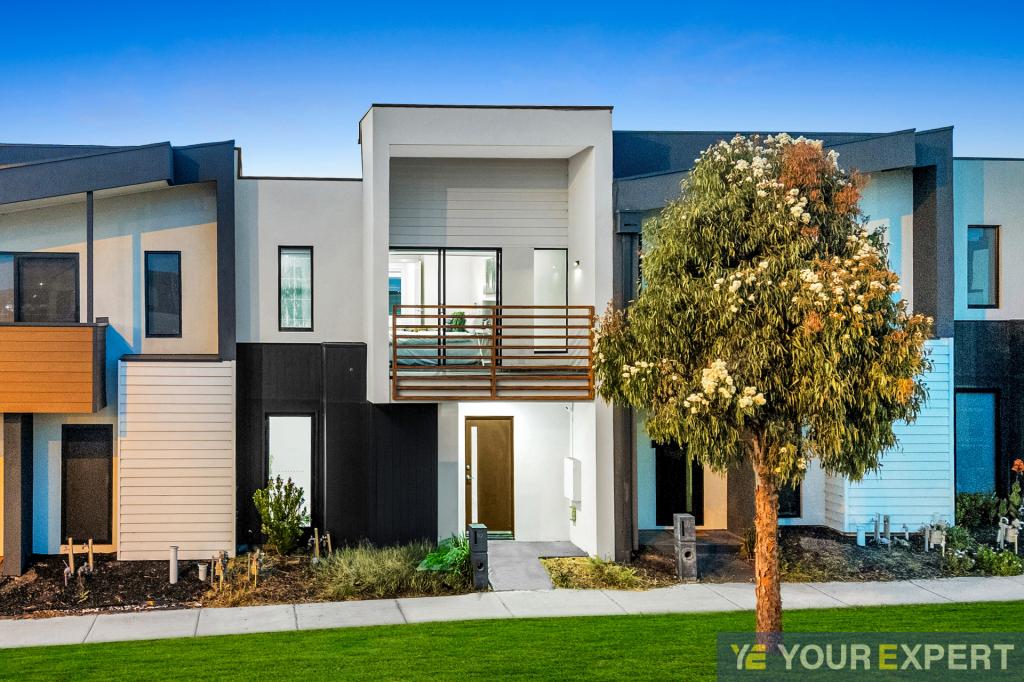 92 Viewbright Rd, Clyde North, VIC 3978