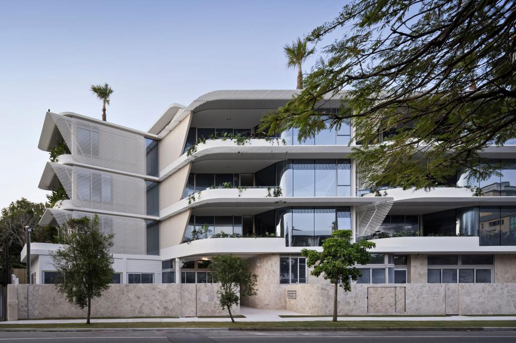 201/121 OXLADE DR, NEW FARM, QLD 4005