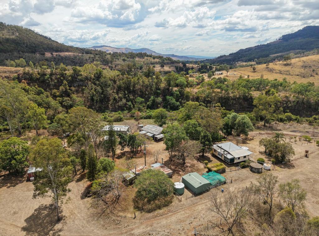 1851 Gatton Clifton Rd, Fordsdale, QLD 4343