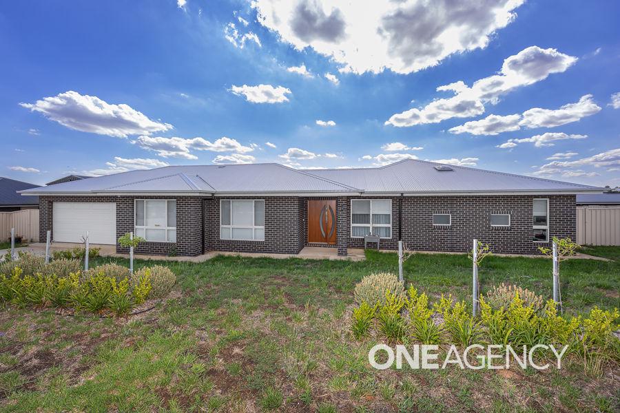 5 Coocook Pl, Gobbagombalin, NSW 2650