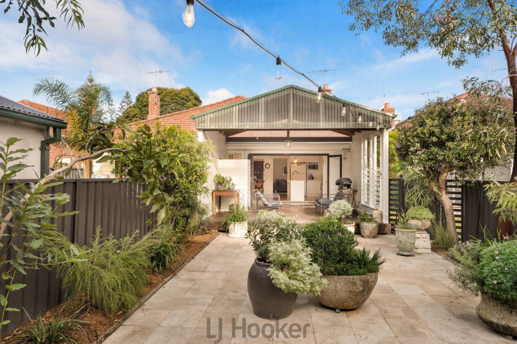 38 Skelton St, Hamilton East, NSW 2303
