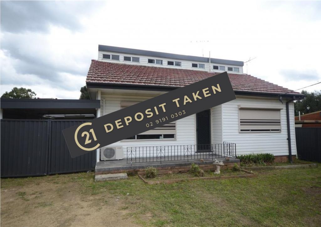 2 Mimosa Ave, Toongabbie, NSW 2146