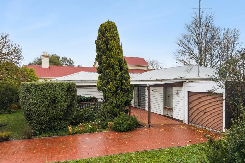 15 Bodkin St, Kyneton, VIC 3444