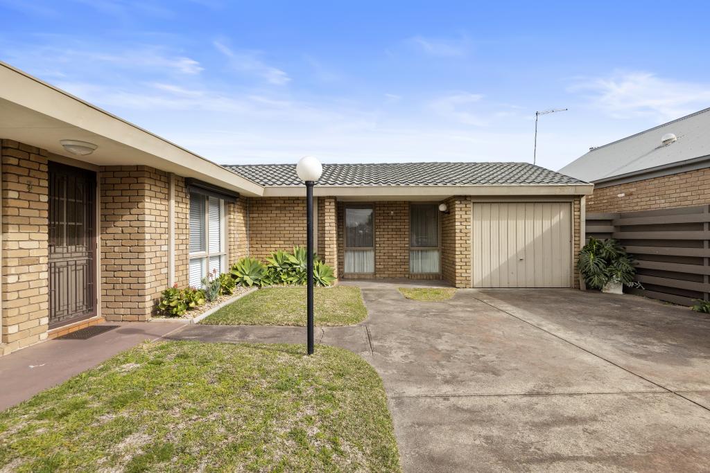4/16 Shirlow Ave, Rye, VIC 3941