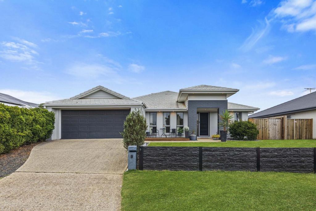 9 Silvabank Ct, Warner, QLD 4500