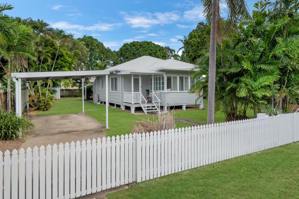 26 Downs St, Gulliver, QLD 4812