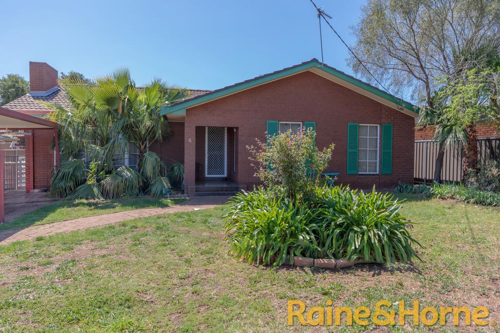 4 PAGE AVE, DUBBO, NSW 2830
