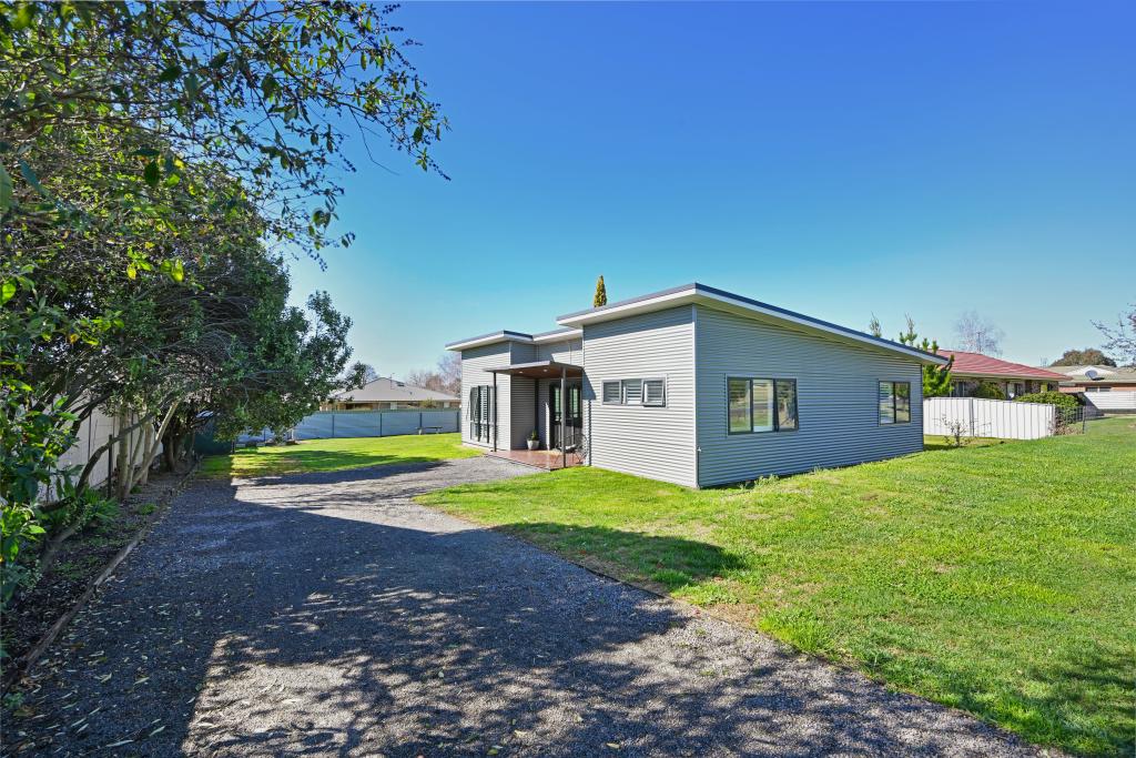 26 Tucker St, Blayney, NSW 2799