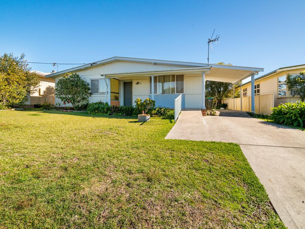 22 Kanangra Dr, Taree, NSW 2430
