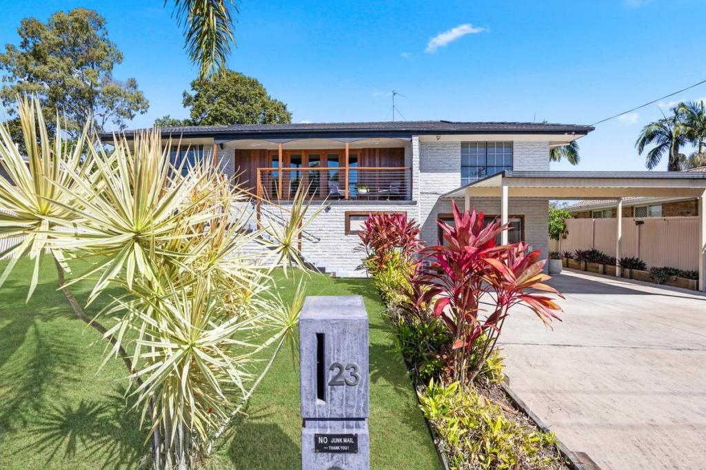 23 Holiday Pde, Scarness, QLD 4655