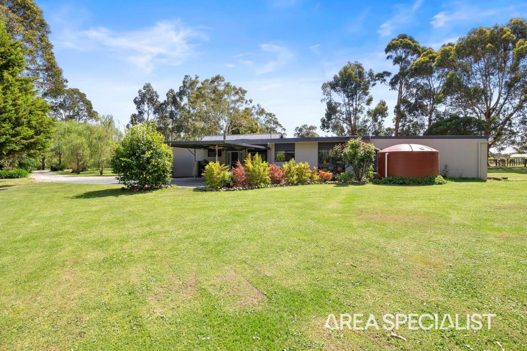 22 Forster Dr, Nyora, VIC 3987