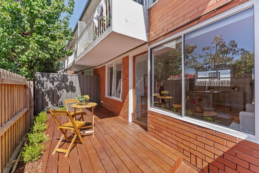 2/16 Wallace St, Brunswick West, VIC 3055