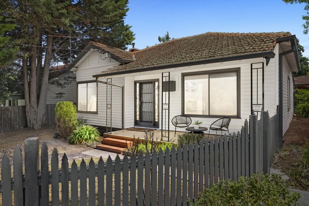 1/10 Lusher Rd, Croydon, VIC 3136