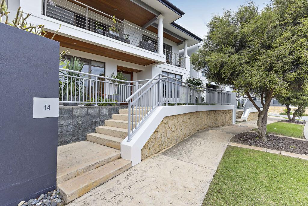 14 Lucretia Cir, North Coogee, WA 6163