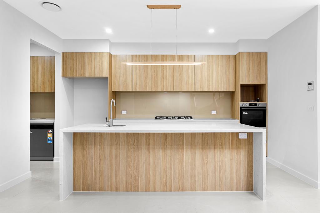 143 Aerodrome Dr, Schofields, NSW 2762