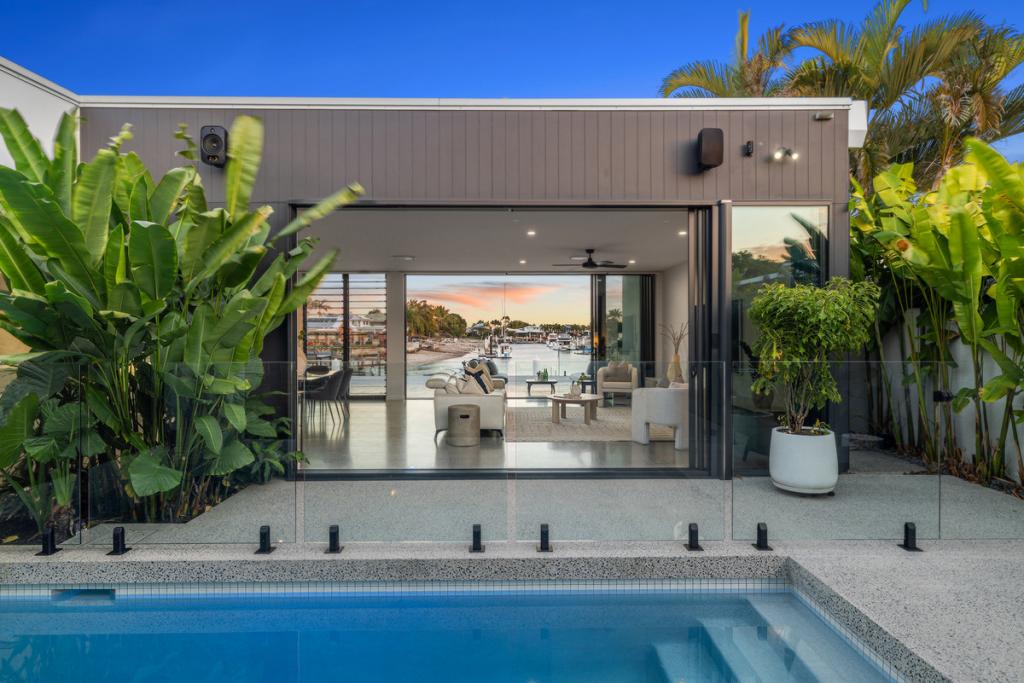 17 Oak Ct, Minyama, QLD 4575