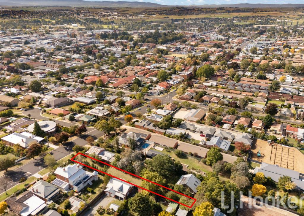264 PIPER ST, BATHURST, NSW 2795
