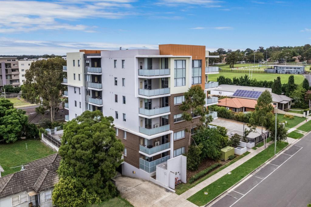 3/12-14 King St, Campbelltown, NSW 2560