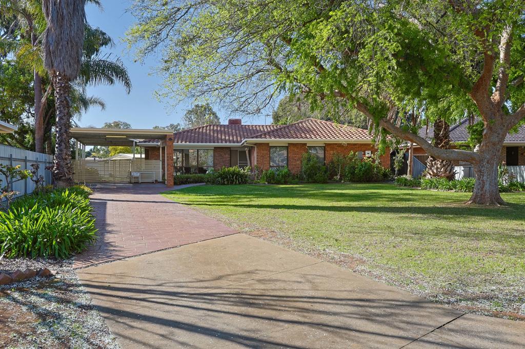 4 GARDEN CT, MILDURA, VIC 3500