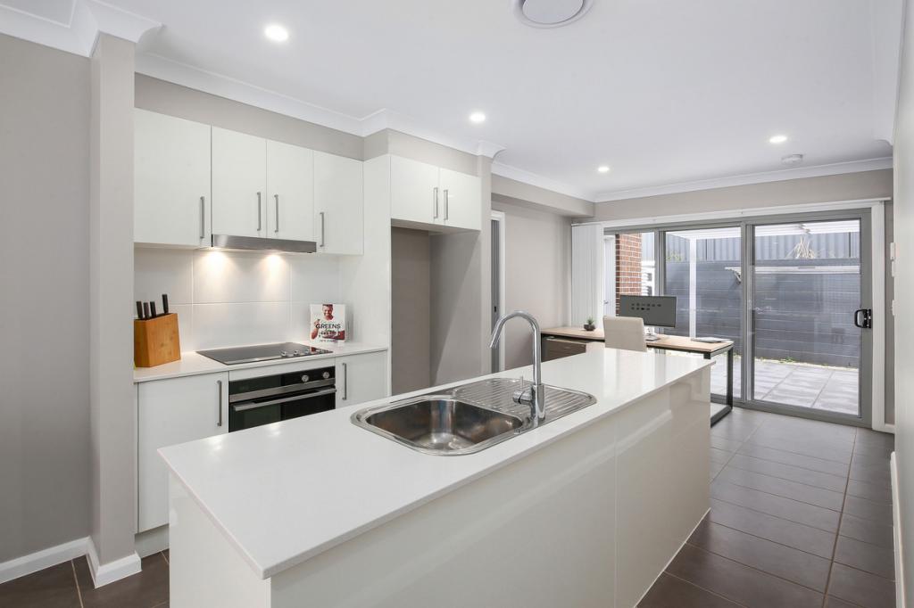 2/6 Cathie Rd, Port Macquarie, NSW 2444