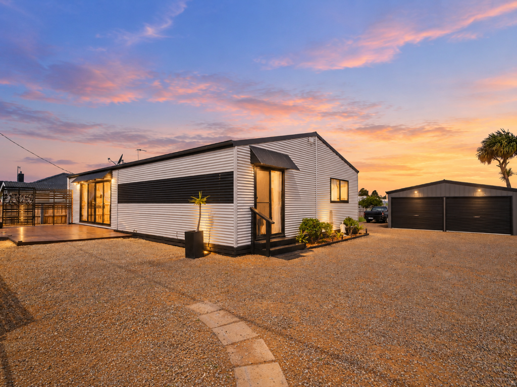 16 Victoria St, Triabunna, TAS 7190