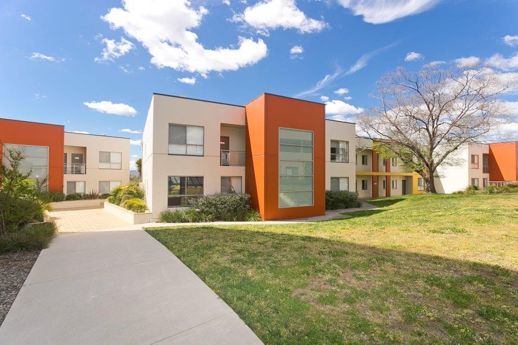 19b/17 Uriarra Rd, Queanbeyan, NSW 2620