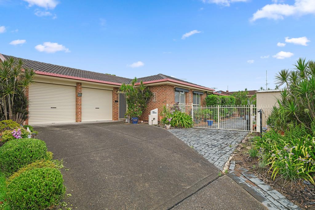 166 Benjamin Lee Dr, Raymond Terrace, NSW 2324