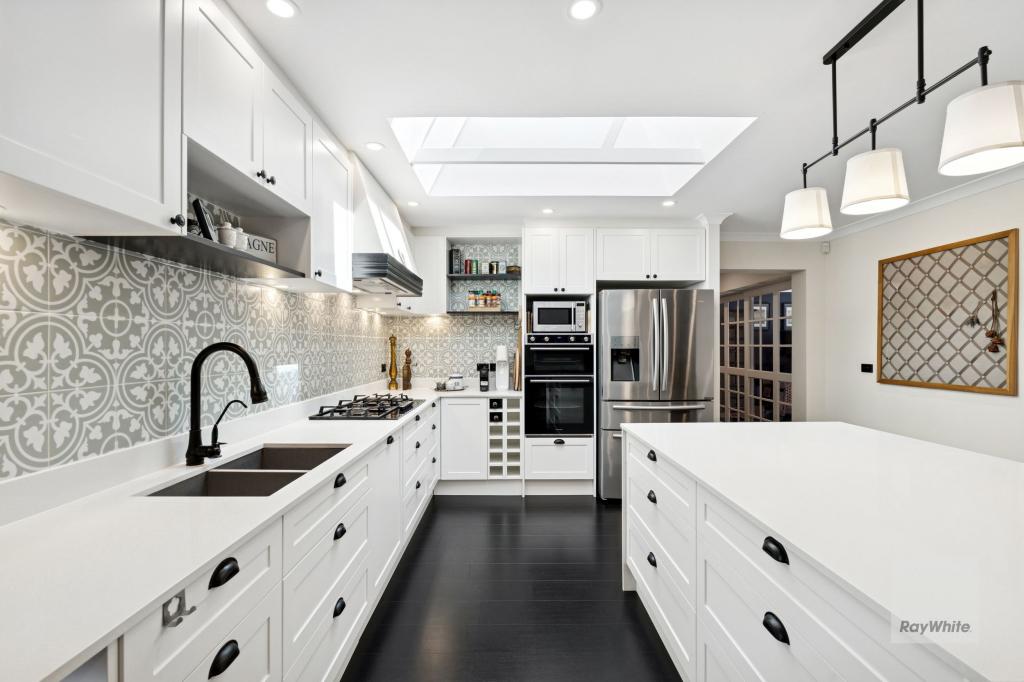 47 Middle Park Dr, Point Cook, VIC 3030