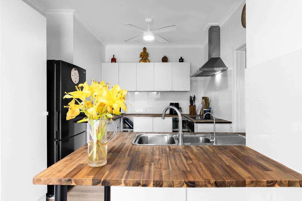 18 Hand Rd, Red Cliffs, VIC 3496