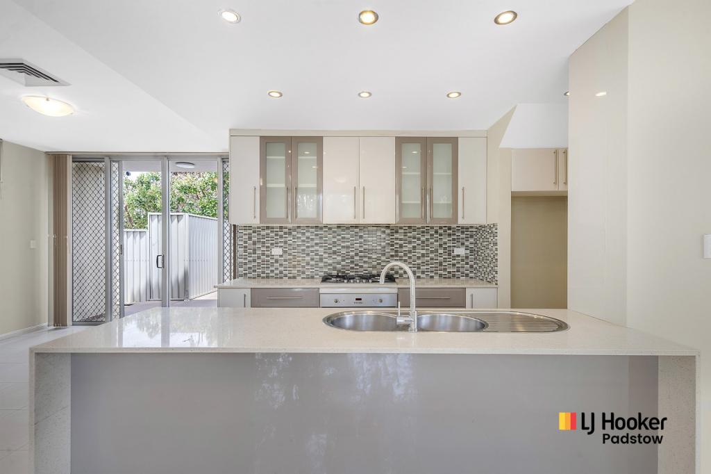 1 Kinross Pl, Revesby, NSW 2212